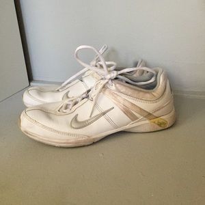 Nike Cheer Shoes, Size: 7.5